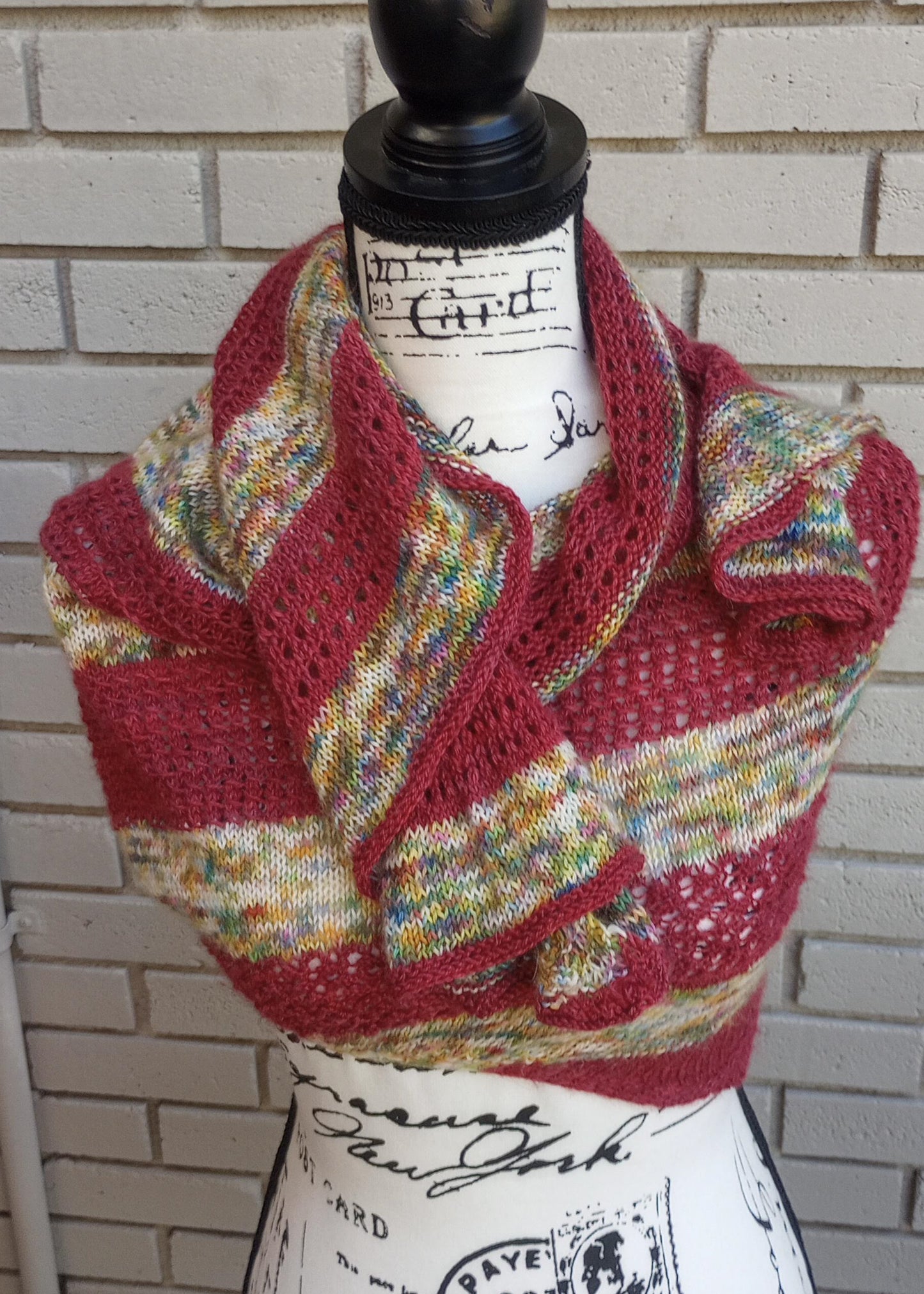 BERMUDA TRIANGLE SHAWL - Knitting Pattern