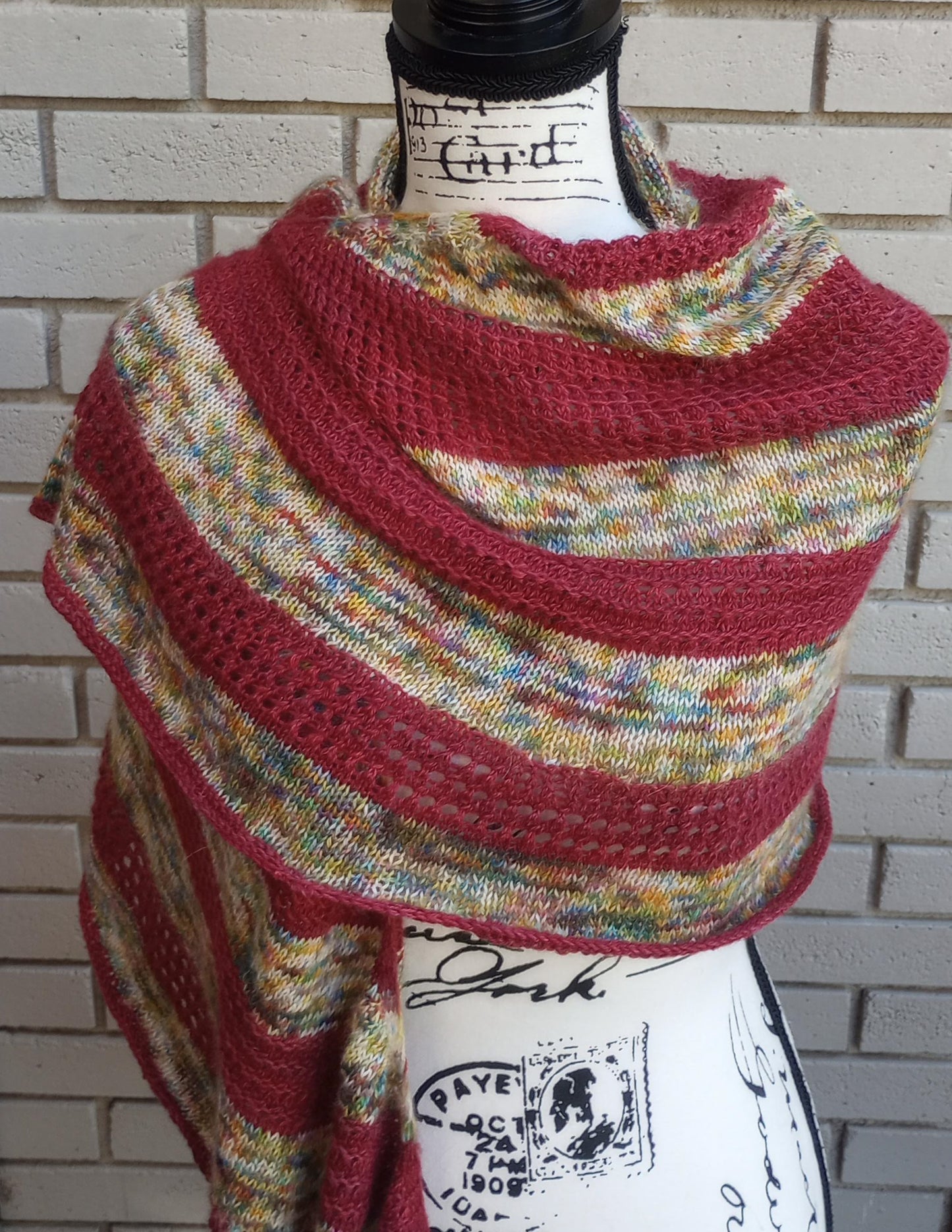 BERMUDA TRIANGLE SHAWL - Knitting Pattern