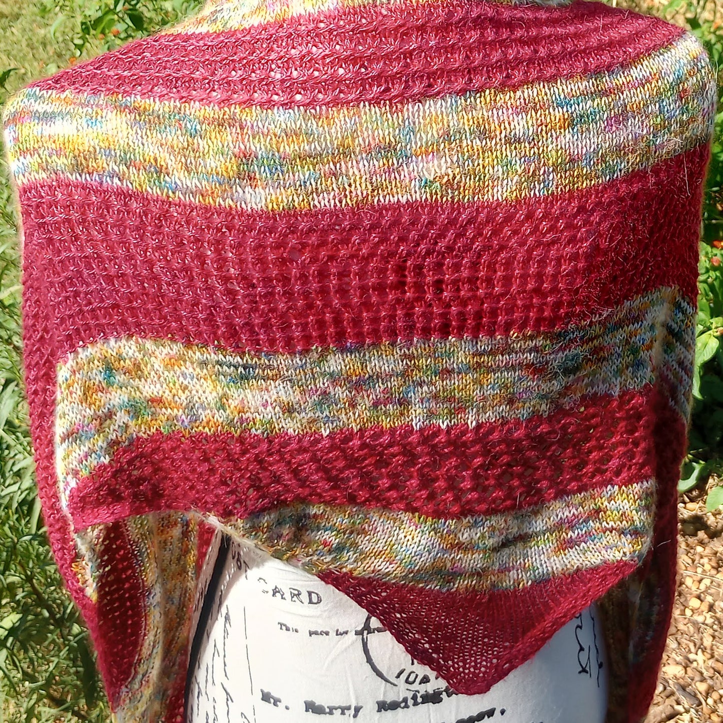 BERMUDA TRIANGLE SHAWL - Knitting Pattern