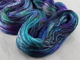 BEAUTIFUL UNIVERSE Indie-Dyed Yarn on Diamond Silk Sock