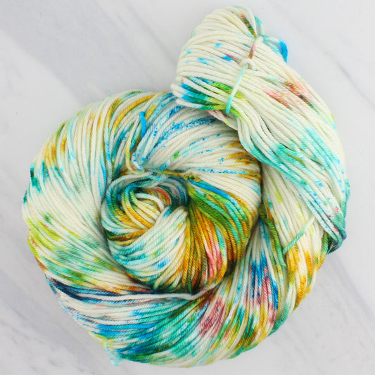 DAY AT THE BEACH on Squoosh Worsted