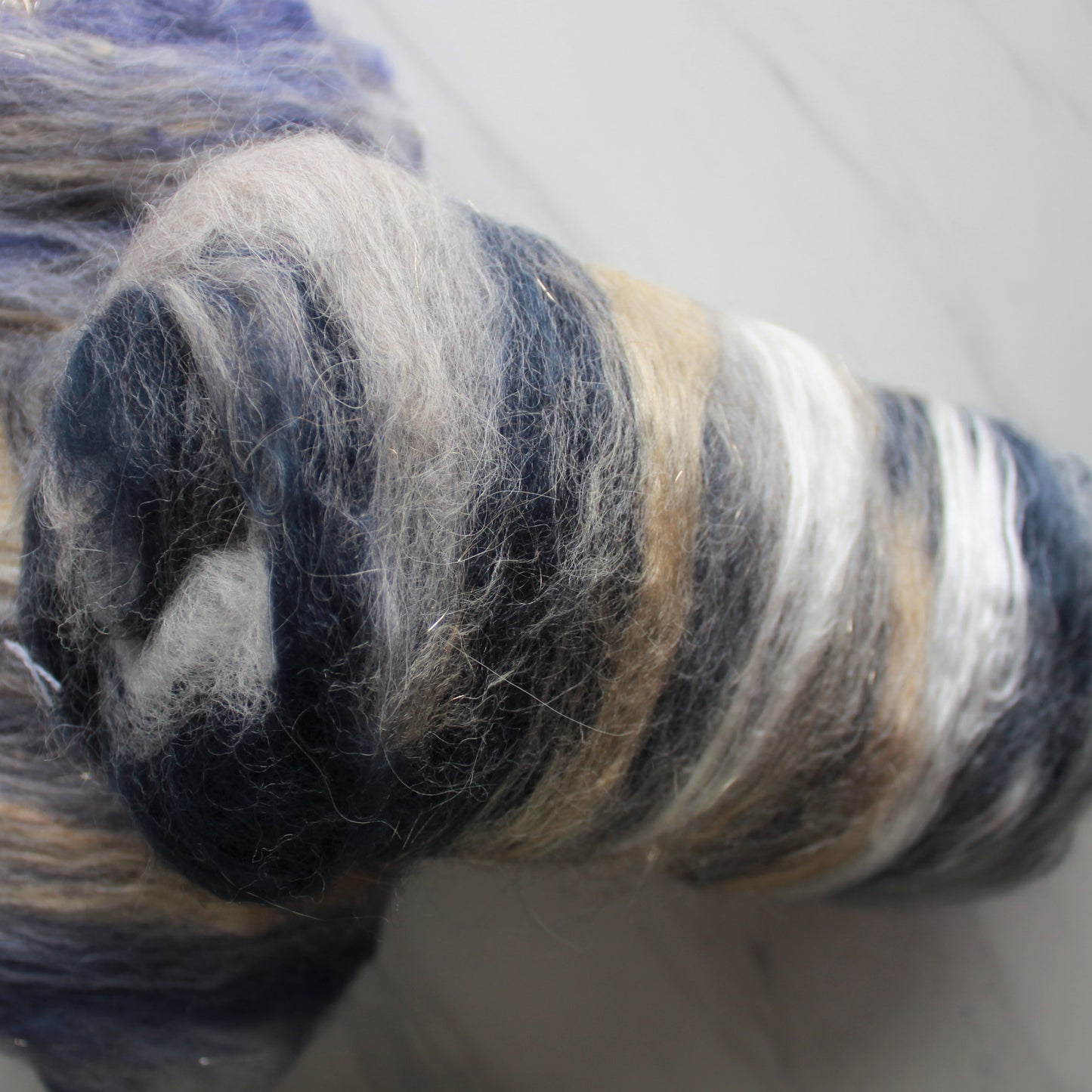 EOWYN'S MANTLE Art Batt to Spin or Felt - Purple Lamb