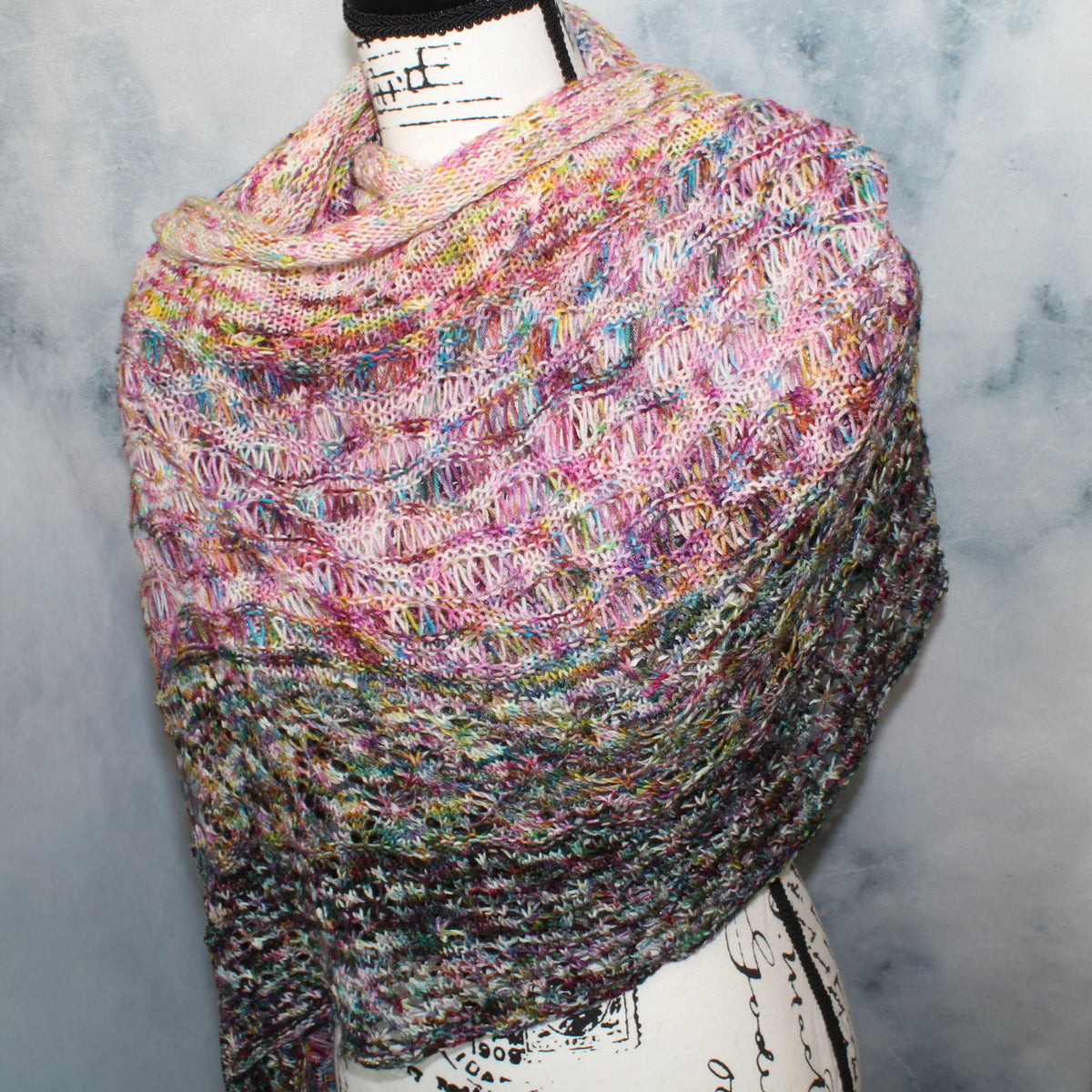 FOUR SEASONS RECTANGULAR WRAP KNITTING PATTERN FOR FINGERING-WEIGHT YARN