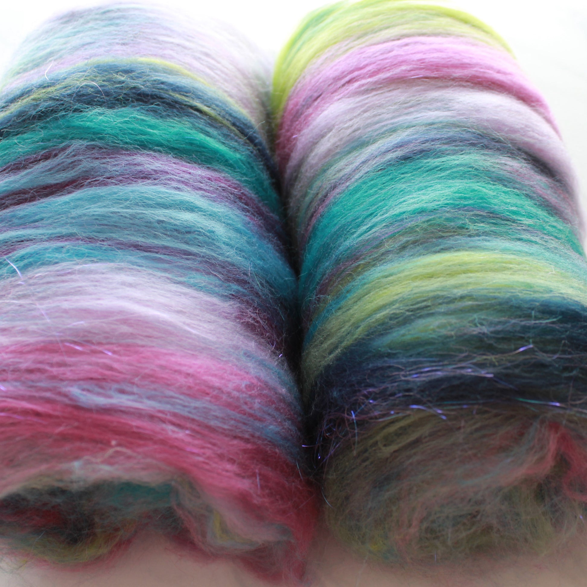 LAKE COMO Spinning Fiber Batt - Purple Lamb
