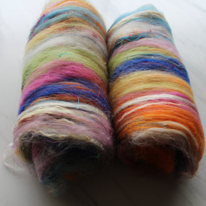 JONES' LES VENDEUSES DE TISSUE Art Batts to Spin and Felt