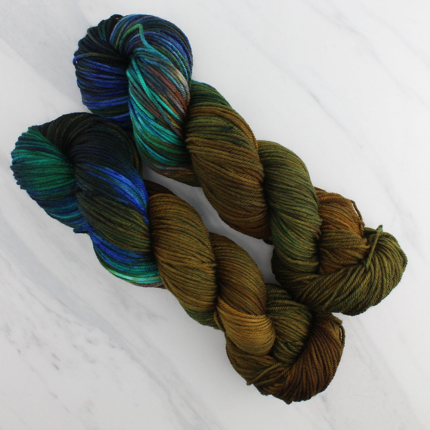 PEACOCK FEATHERS Indie-Dyed Yarn on Squoosh DK