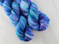 SAPPHIRE DREAMS Hand-Dyed on Squoosh Worsted