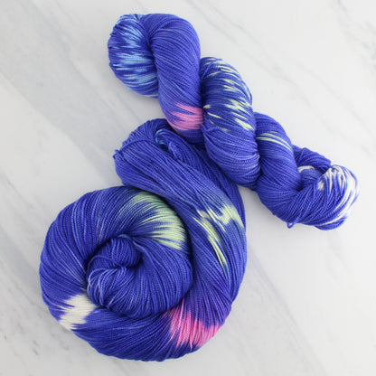 TEXAS BLUEBONNET Hand Dyed on Feather Fingering - Ikat Yarn
