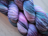 A LITTLE PRINCESS Indie-Dyed Yarn on Sock Perfection - Purple Lamb