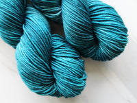 ANNUNCIATION BLUE Indie-Dyed Yarn on Squoosh DK - Purple Lamb