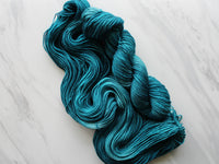 ANNUNCIATION BLUE Indie-Dyed Yarn on Squoosh DK - Purple Lamb