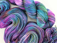 BEAUTIFUL UNIVERSE Hand-Dyed Yarn on So Silky Sock - Purple Lamb