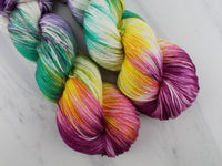 BOUQUET on So Silky Sock - Purple Lamb