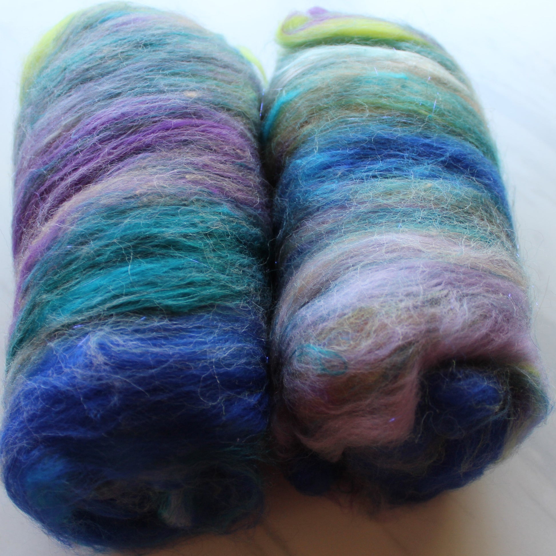 FAR HORIZONS Art Batts to Spin and Felt - Purple Lamb