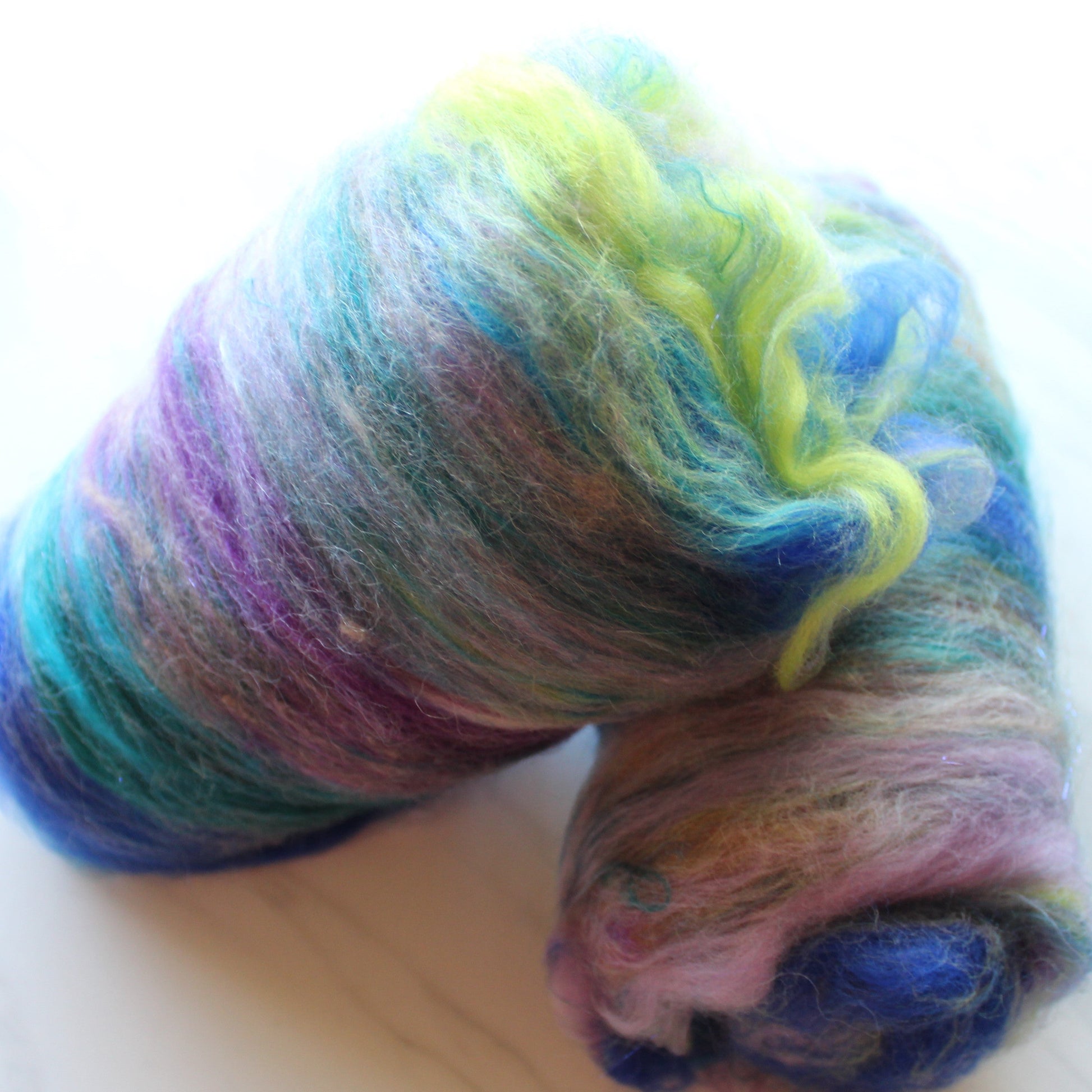 FAR HORIZONS Art Batts to Spin and Felt - Purple Lamb