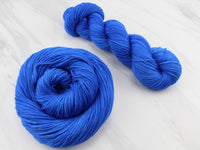 FREEDOM BLUE Indie-Dyed Yarn on Feather Sock in Solidarity with Ukraine - Purple Lamb