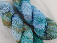 HOPE BY GEORGE WATTS Indie-Dyed Yarn on Feather Sock - Purple Lamb