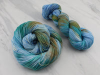 HOPE BY GEORGE WATTS Indie-Dyed Yarn on Feather Sock - Purple Lamb