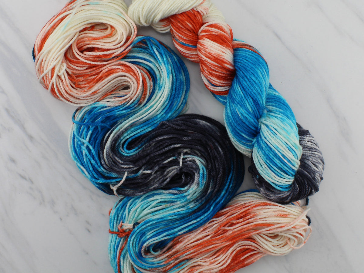 KINGFISHER IndieDyed Yarn on Squoosh DK Purple Lamb