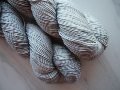 MITHRIL on Sock Perfection - Purple Lamb
