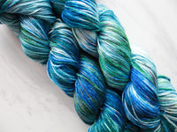 MONET'S WATER LILIES Indie-Dyed Yarn on So Silky Sock - Purple Lamb