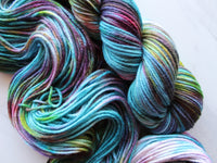 PAGLIACCI Hand-Dyed Yarn on Wonderful Worsted - Purple Lamb