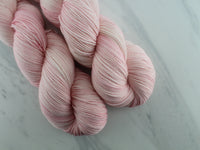 ROSE GELATO Indie-Dyed Yarn on Feather Sock