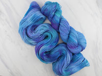 SAPPHIRE DREAMS Indie-Dyed Yarn on Feather Sock - Purple Lamb