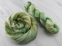 SEASHELL  Indie-Dyed Yarn on Squoosh DK
